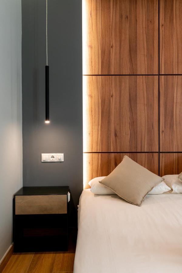 Triana Apartments Deluxe เซบีญา ภายนอก รูปภาพ